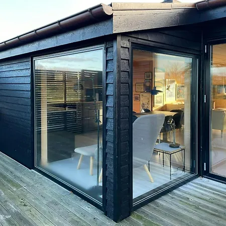 With View Of Helnaes Bay Casa vacanze *