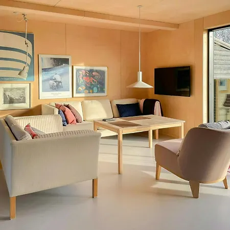 With View Of Helnaes Bay Casa vacanze *