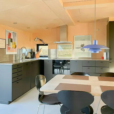 Дом отдыха With View Of Helnaes Bay Harby