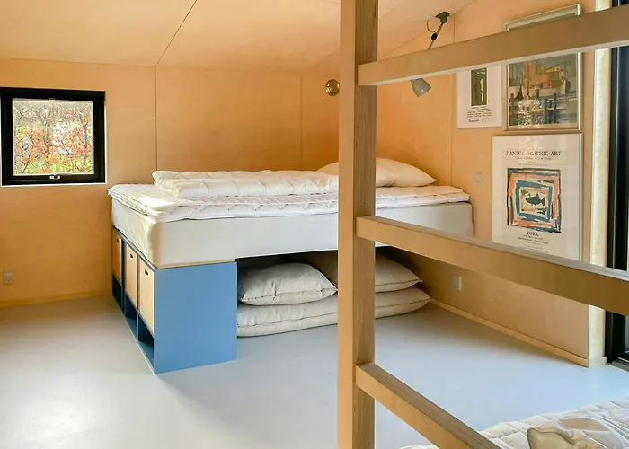 With View Of Helnaes Bay Дом отдыха Harby